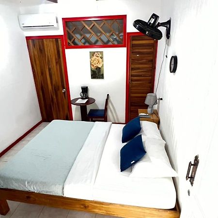ホテル Cabinas Talamanca Sa Puerto Viejo de Talamanca エクステリア 写真